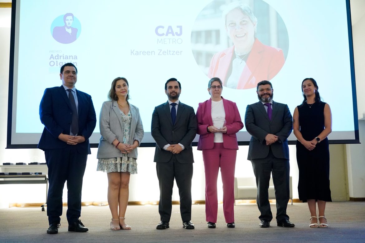 Asociada es galardonada con el PREMIO Adriana Olguín